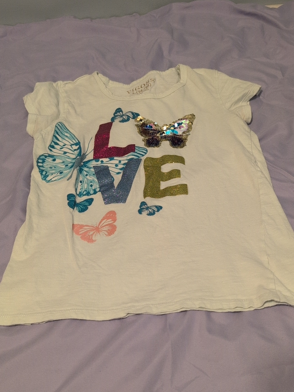 Vigoss White Short-Sleeve 'LOVE' Butterfly Sequin Tee